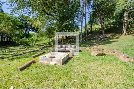 Casa de condomínio à venda com 400m², 5 quartos e 2 vagasÁrea Externa - Quinta