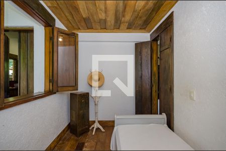 Casa de condomínio à venda com 400m², 5 quartos e 2 vagasQuarto 1