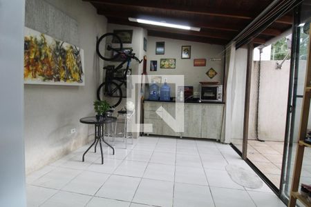 Casa de condomínio à venda com 109m², 3 quartos e 3 vagasAnexo