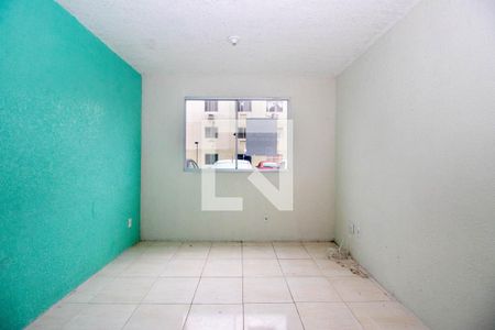 Sala de apartamento à venda com 2 quartos, 40m² em Mário Quintana, Porto Alegre