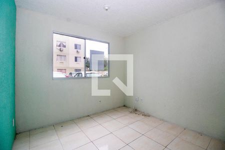 Sala de apartamento à venda com 2 quartos, 40m² em Mário Quintana, Porto Alegre