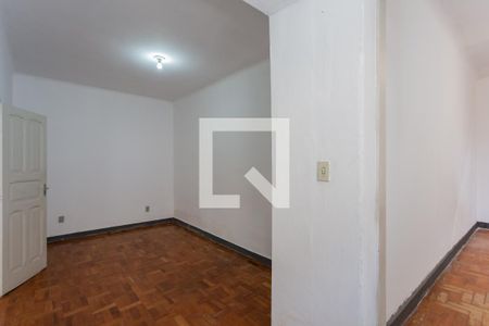 Quarto 1 de casa à venda com 3 quartos, 110m² em Santa Efigênia, Belo Horizonte