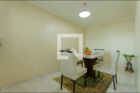 Casa à venda com 99m², 3 quartos e 1 vagaSala de Jantar