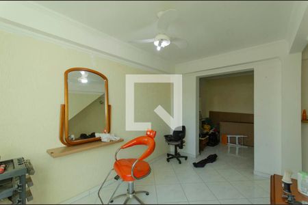 Casa à venda com 99m², 3 quartos e 1 vagaSalão