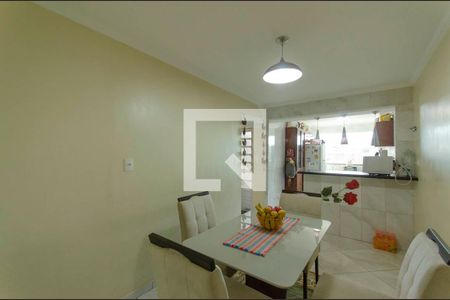 Casa à venda com 99m², 3 quartos e 1 vagaSala de Jantar