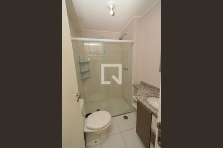 Banheiro da Suíte de apartamento para alugar com 3 quartos, 90m² em Jardim Flor da Montanha, Guarulhos