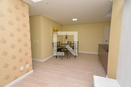 Sala de apartamento para alugar com 3 quartos, 90m² em Jardim Flor da Montanha, Guarulhos