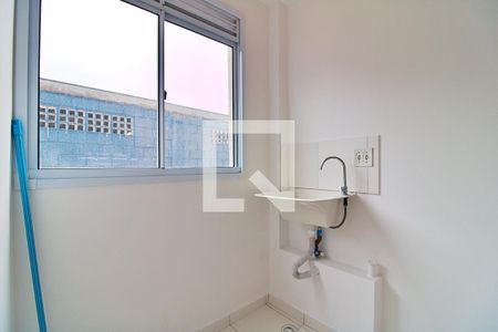 Área de Serviço de apartamento à venda com 2 quartos, 48m² em Jardim Santa Rosa, Taboão da Serra