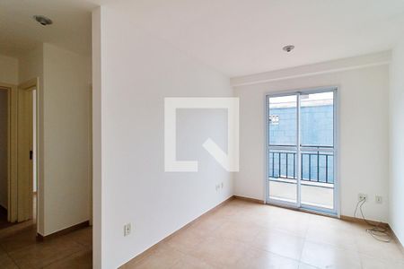 Sala de apartamento à venda com 2 quartos, 48m² em Jardim Santa Rosa, Taboão da Serra