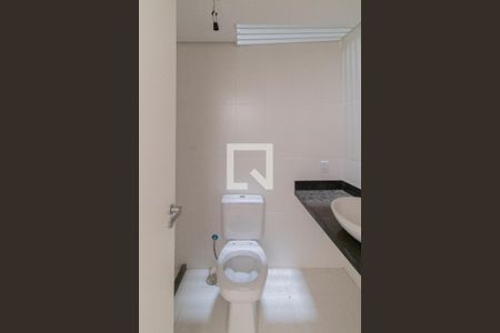 Casa à venda com 149m², 3 quartos e 2 vagasBanheiro