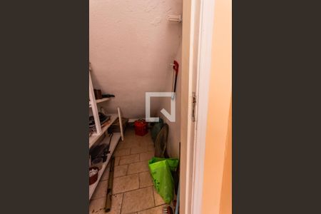 Casa à venda com 283m², 5 quartos e 2 vagasDepósito