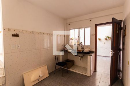 Casa à venda com 283m², 5 quartos e 2 vagasCozinha da Casa 2