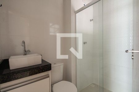 Banheiro  de apartamento para alugar com 2 quartos, 45m² em Penha de França, São Paulo