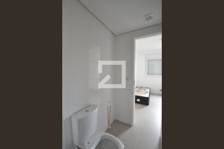 Banheiro da Suíte de apartamento à venda com 1 quarto, 31m² em Centro Histórico, Porto Alegre