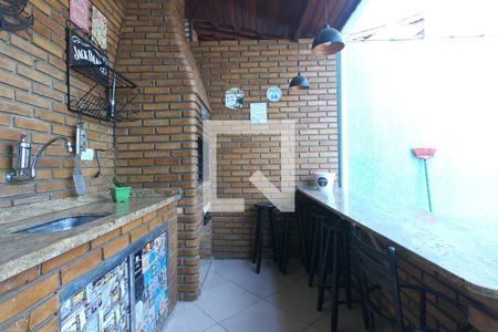 Casa à venda com 211m², 3 quartos e 5 vagasChurrasqueira