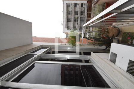 Apartamento à venda com 118m², 3 quartos e 2 vagasVaranda do Quarto 1