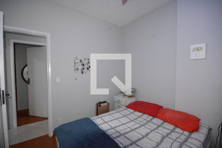 Apartamento à venda com 118m², 3 quartos e 2 vagasQuarto 2