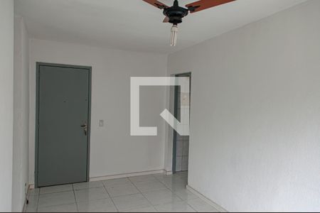 Sala de apartamento para alugar com 1 quarto, 39m² em Pechincha, Rio de Janeiro