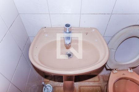 Suíte de casa para alugar com 3 quartos, 80m² em Vila Elze, São Paulo