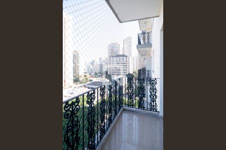 Apartamento para alugar com 110m², 3 quartos e 1 vagaVaranda Quarto 1 e 3