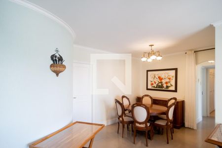 Apartamento para alugar com 110m², 3 quartos e 1 vagaSala