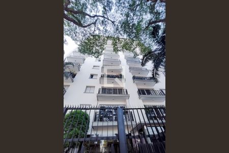 Apartamento para alugar com 110m², 3 quartos e 1 vagaFachada