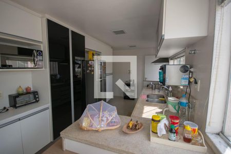 Apartamento à venda com 350m², 3 quartos e 3 vagasCozinha