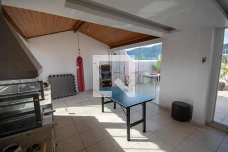 Apartamento à venda com 350m², 3 quartos e 3 vagasÁrea comum - Jogos