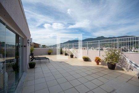 Apartamento à venda com 350m², 3 quartos e 3 vagasCobertura