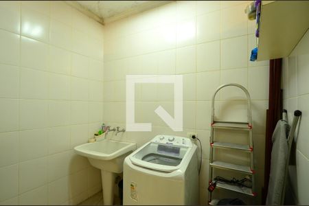 Casa à venda com 145m², 2 quartos e 1 vagaLavanderia