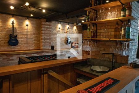 Casa à venda com 460m², 4 quartos e 2 vagasBar