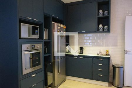 Casa à venda com 460m², 4 quartos e 2 vagasCozinha