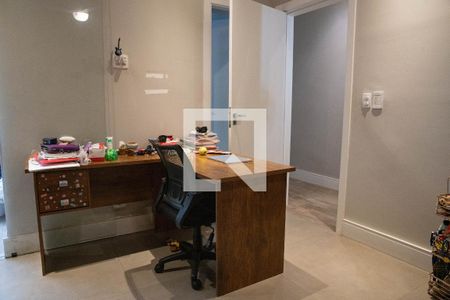 Casa à venda com 460m², 4 quartos e 2 vagasQuarto 2