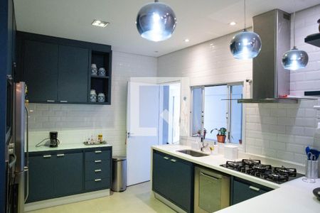 Casa à venda com 460m², 4 quartos e 2 vagasCozinha