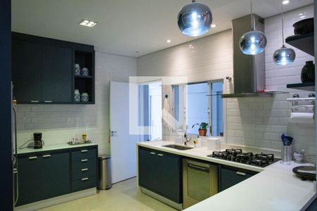 Casa à venda com 460m², 4 quartos e 2 vagasCozinha