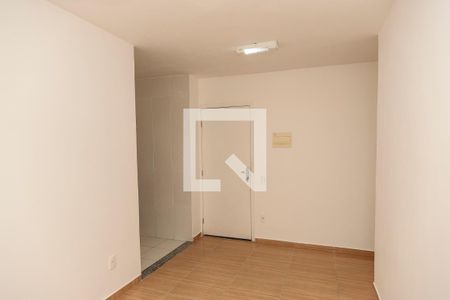 Sala de apartamento para alugar com 2 quartos, 45m² em Água Santa, Rio de Janeiro