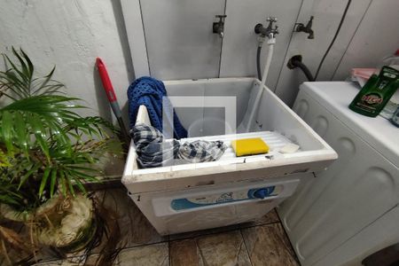 Casa para alugar com 90m², 2 quartos e 1 vagaÁrea de Serviço