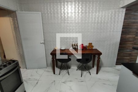 Casa para alugar com 90m², 2 quartos e 1 vagaCozinha