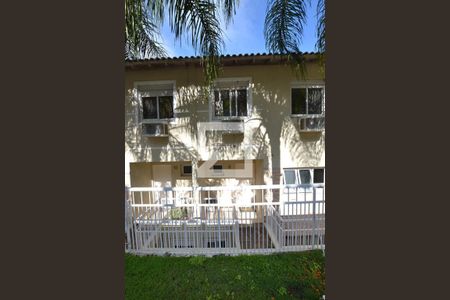 Casa de condomínio para alugar com 245m², 3 quartos e 2 vagasCasa