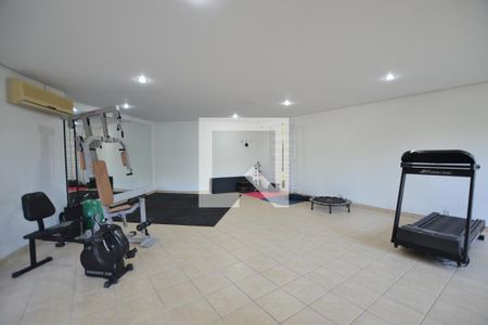 Casa de condomínio para alugar com 245m², 3 quartos e 2 vagasAcademia