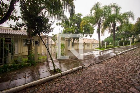Casa de condomínio para alugar com 245m², 3 quartos e 2 vagas Casa de condomínio para alugar com 245m², 3 quartos e 2 vagasFachada