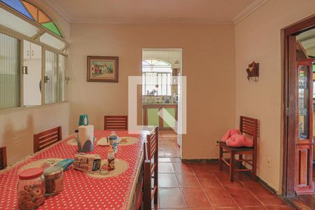 Casa à venda com 354m², 4 quartos e 7 vagasCopa