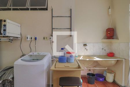 Casa à venda com 354m², 4 quartos e 7 vagasÁrea de Serviço