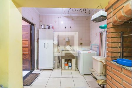 Casa à venda com 201m², 3 quartos e 2 vagas Casa à venda com 201m², 3 quartos e 2 vagasÁrea de Serviço e Churrasqueira