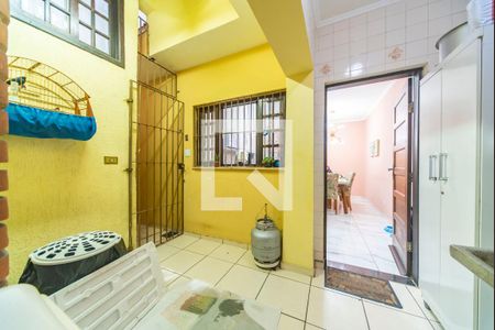 Casa à venda com 201m², 3 quartos e 2 vagas Casa à venda com 201m², 3 quartos e 2 vagasÁrea de Serviço e Churrasqueira