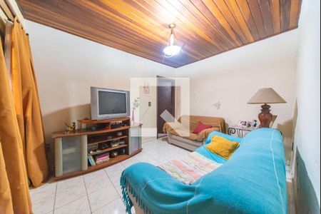 Casa à venda com 201m², 3 quartos e 2 vagas Casa à venda com 201m², 3 quartos e 2 vagasSala da Edícula