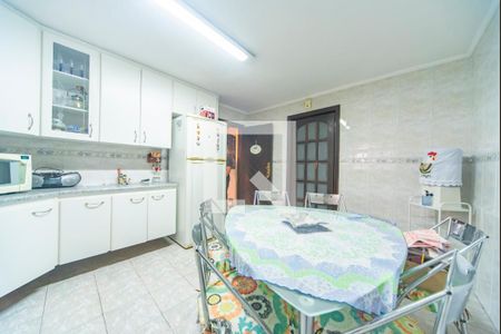 Casa à venda com 201m², 3 quartos e 2 vagas Casa à venda com 201m², 3 quartos e 2 vagasCozinha da Edícula