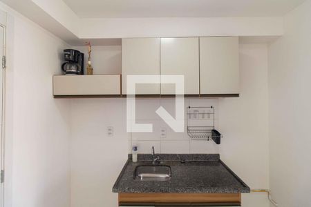 Sala e cozinha de apartamento para alugar com 1 quarto, 31m² em Vila Monumento, São Paulo