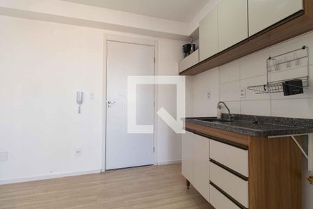 Sala e cozinha de apartamento para alugar com 1 quarto, 31m² em Vila Monumento, São Paulo