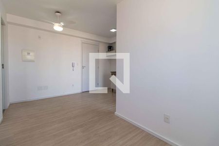 Sala e cozinha de apartamento para alugar com 1 quarto, 31m² em Vila Monumento, São Paulo